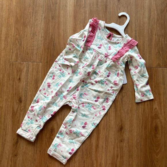 Burt’s Bees Baby Long Sleeve Bottom Leg Onsie Outfit Floral NWT Size 12 M - Picture 1 of 6